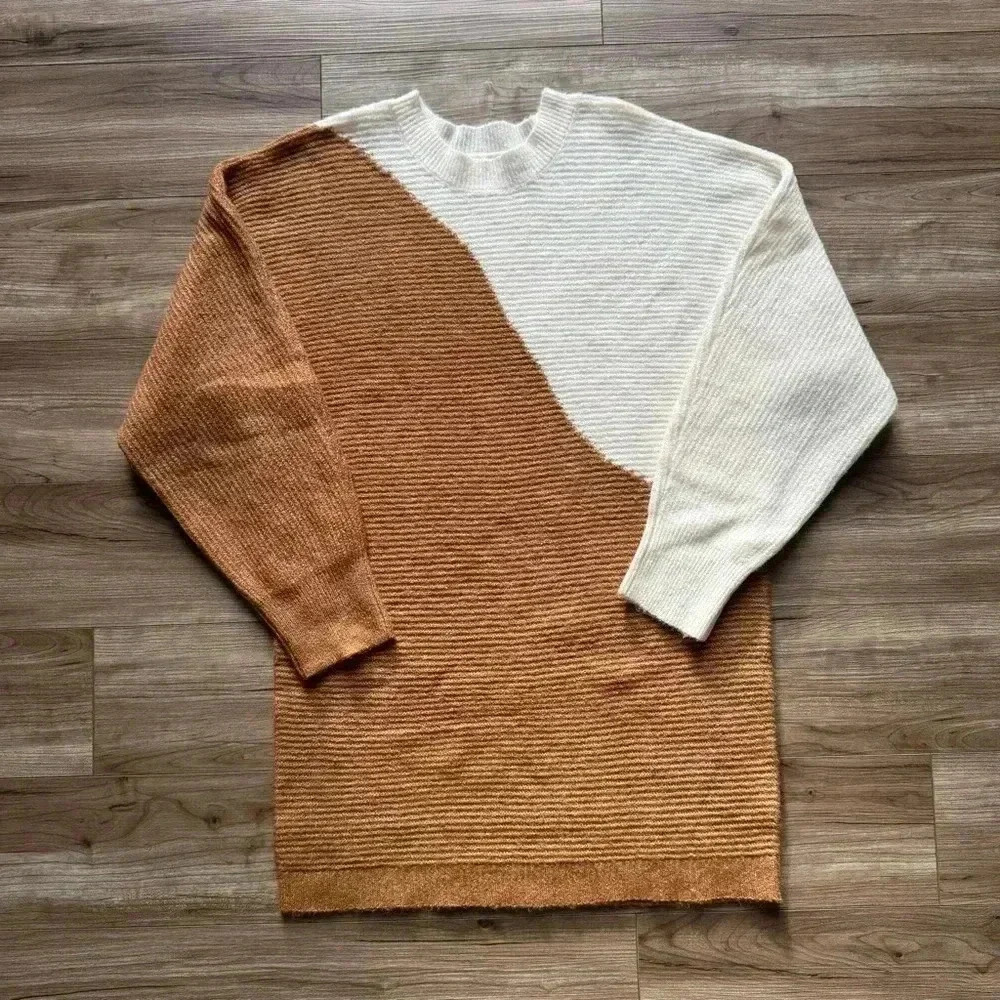 Blu Pepper Womenβs two-tone Sweater Carmel & Ivory